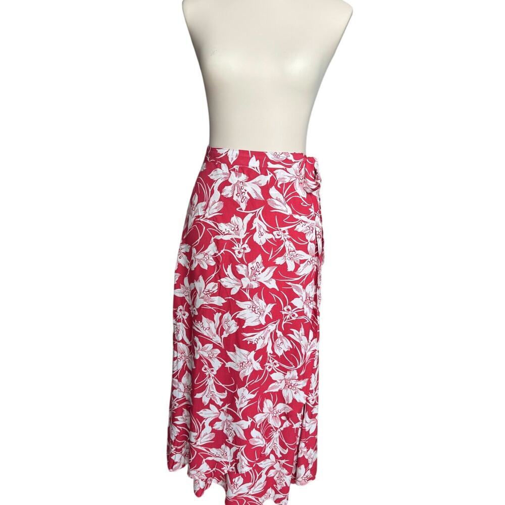 CHAPS Floral Wrap Midi Skirt Crimson Red and White Tropical Tie Waist Large